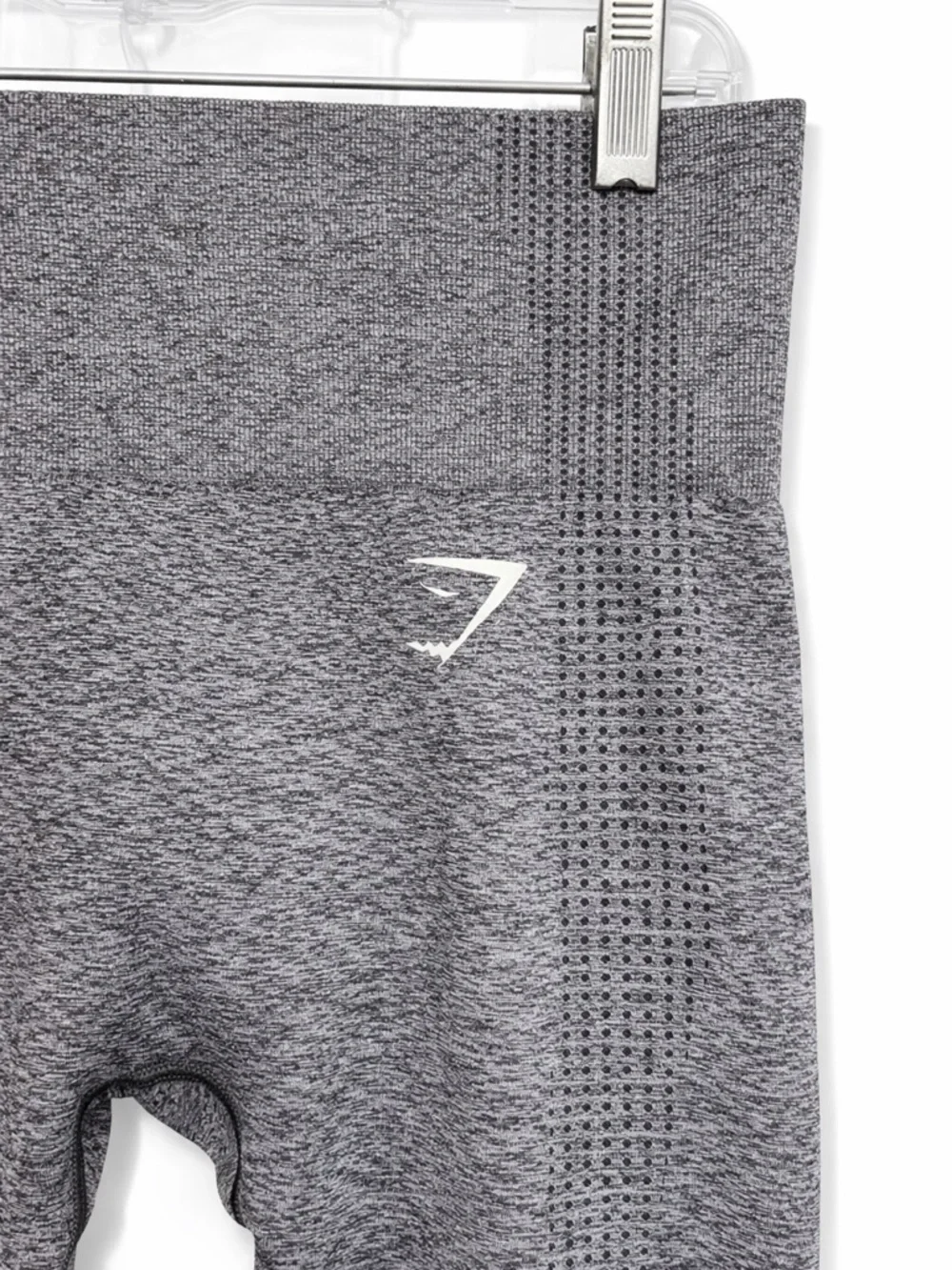 Gymshark Seamless Sculpt Leggings Gray Medium High Rise Cropped Athleisure - Picture 3 of 4